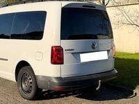 Second-hand VW Caddy 150 CP (110 kW) 2016 Alb Monovolum
