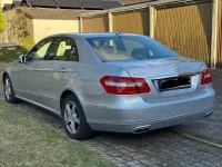 Gebraucht Mercedes E200 Avantgarde 136 PS (100 kW) 2012 Grau Limousine