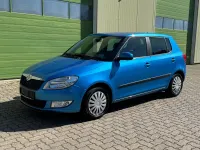 Gebraucht Skoda Fabia 86 PS (63 kW) 2013 Blau Kleinwagen