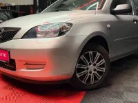 Gebraucht Mazda 2 Exclusive 80 PS (58 kW) 2003 Silber Kleinwagen