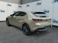 Neu Mazda 3 Exclusive-Line 140 PS (102 kW) 2026 Zircon sand Limousine