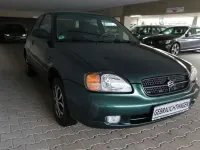 Gebraucht Suzuki Baleno 86 PS (63 kW) 2001 Grünmetallic Kleinwagen