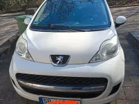 Gebraucht Peugeot 107 Filou 68 PS (50 kW) 2009 Weiß Kleinwagen