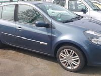 gebraucht Renault Clio INITIALE 1.6 16 V TÜV NEU MIT GARANTIE