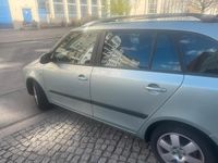 Gebraucht Skoda Fabia 105 PS (77 kW) 2011 Blau Kombi