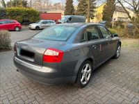 Używany Audi A4 100 KM (73 kW) 2002 Szary Sedan/Limuzyna