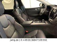 Gebraucht Volvo XC60 Core 197 PS (144 kW) 2023 Schwarz SUV
