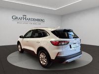 Gebraucht Ford Kuga Titanium 152 PS (111 kW) 2022 Weiß SUV