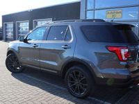 Używany Ford Explorer XLT 294 KM (216 kW) 2018 Szary SUV