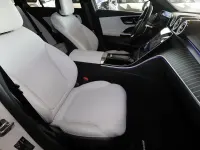 Gebraucht Mercedes C200 AMG 163 PS (119 kW) 2024 Unilack polarweiß Kombi