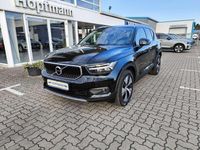 Gebraucht Volvo XC40 Momentum 163 PS (119 kW) 2021 Onyx black / metallic SUV
