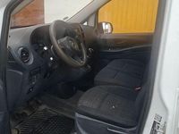 Gebraucht Mercedes Vito 114 PS (83 kW) 2015 Weiß Van