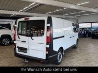 Gebraucht Renault Trafic 116 PS (85 kW) 2016 Weiß Van / Kleinbus