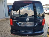 Gebraucht VW Caddy Maxi Trendline 102 PS (75 kW) 2015 Schwarz Van / Kleinbus