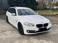 Gebraucht BMW 530 Sport Line 258 PS (189 kW) 2016 Weiß Kombi