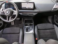 Gebraucht BMW M135 300 PS (220 kW) 2025 M portimao blau metallic Kleinwagen