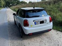 Gebraucht Mini Cooper SE 135 kW (184 PS) 2021 Silber Kleinwagen