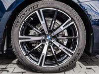 Gebraucht BMW 520 Performance 189 PS (139 kW) 2025 Schwarz Kombi