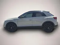 Gebraucht VW T-Roc Active 150 PS (110 kW) 2023 Manufacturer SUV
