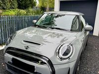 Gebraucht Mini Cooper SE Essential 135 kW (184 PS) 2022 Grau Kleinwagen