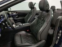 Gebraucht Mercedes E400 AMG 333 PS (244 kW) 2018 Blau Cabrio