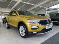 Gebraucht VW T-Roc Style 150 PS (110 kW) 2021 Kurkumagelb (metallic) SUV