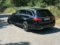Gebraucht Mercedes E220 AMG line 194 PS (142 kW) 2018 Schwarz Kombi