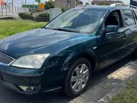 Gebraucht Ford Mondeo 125 PS (91 kW) 2006 Grün Kombi