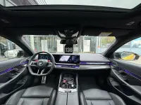Gebraucht BMW M5 Performance 727 PS (534 kW) 2024 Speedgelb Limousine