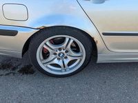 Gebraucht BMW 330 204 PS (150 kW) 2003 Silber Kombi