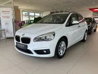 Gebraucht BMW 218 Active Tourer Basis 136 PS (100 kW) 2015 Weiß Van / Kleinbus