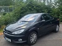 Gebraucht Peugeot 206 CC 109 PS (80 kW) 2006 Schwarz Cabrio