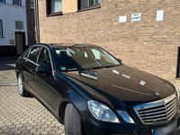 Gebraucht Mercedes E200 184 PS (135 kW) 2012 Schwarz Limousine