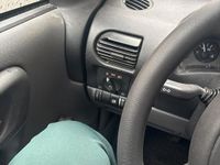 Gebraucht Opel Corsa 60 PS (44 kW) 1999 Silber Kleinwagen