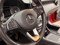 Gebraucht Mercedes GLA200 156 PS (114 kW) 2019 Rot SUV