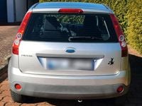 Gebraucht Ford Fiesta 60 PS (44 kW) 2006 Silber Kleinwagen