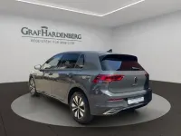 Gebraucht VW Golf VIII Move 150 PS (110 kW) 2024 Grau Limousine