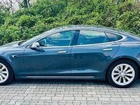 Second-hand Tesla Model S 314 kW (428 CP) 2017 Gri Hatchback