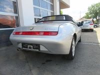 Gebraucht Alfa Romeo Spider 150 PS (110 kW) 2001 Silber Cabrio