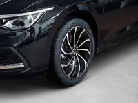 Gebraucht VW Golf VIII Move 110 PS (80 kW) 2024 Pure white Limousine