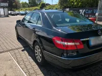 Gebraucht Mercedes E220 170 PS (125 kW) 2009 Schwarz Limousine