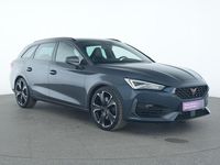 Używany Cupra Leon VZ 300 KM (220 kW) 2024 Szary Sedan/Limuzyna