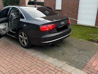 Gebraucht Audi A8 351 PS (258 kW) 2010 Limousine