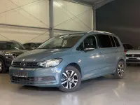 Gebraucht VW Touran IQ Drive 150 PS (110 kW) 2019 Petroleum blue metallic Van / Kleinbus