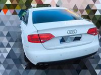 Gebraucht Audi A4 Ambition 160 PS (117 kW) 2008 Weiß Limousine