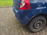 Gebraucht Dacia Sandero Lauréate 75 PS (55 kW) 2009 Blau Limousine