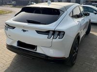 Gebraucht Ford Mustang Mach-E 258 kW (351 PS) 2021 Weiß SUV