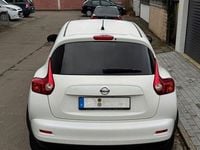 Gebraucht Nissan Juke Tekna 117 PS (86 kW) 2012 Weiß SUV