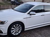 Gebraucht VW Passat Highline 150 PS (110 kW) 2018 Weiß Kombi