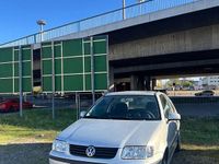 Gebraucht VW Polo Comfortline 60 PS (44 kW) 2000 Silber Limousine